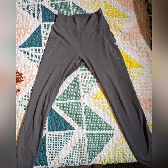 Fit Army High Rise buttery soft leggings - Picture 2 of 13